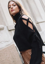 Load image into Gallery viewer, Quinn Black Cropped Sweater