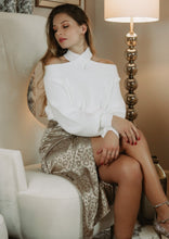 Load image into Gallery viewer, Lorelei Ivory Cashmere Sweater