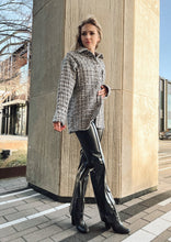 Load image into Gallery viewer, Juniver Grey Tweed Shacket